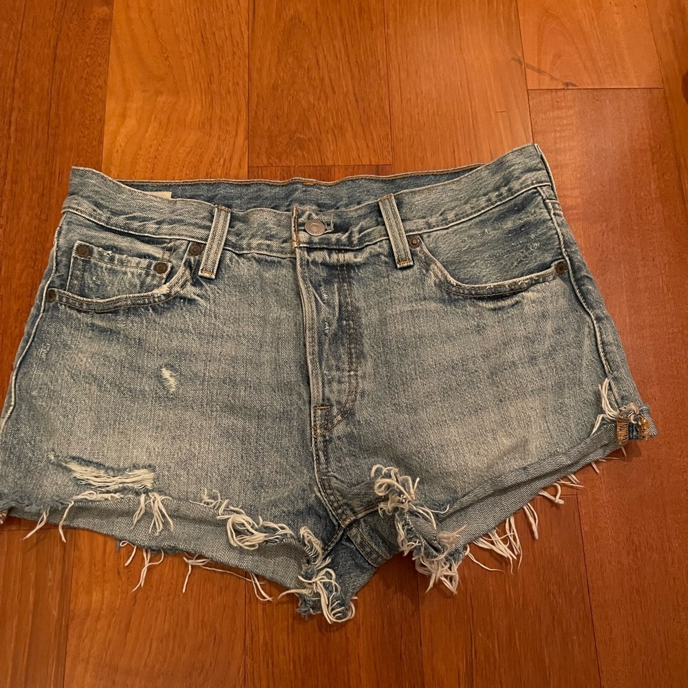 Levi’s Shorts Light Wash